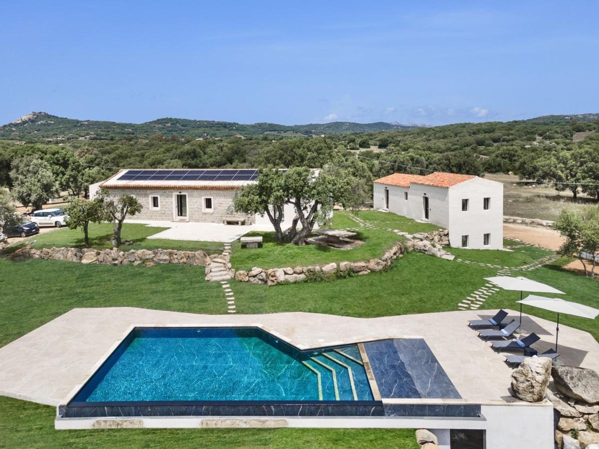 Uddastri Retreat Arzachena Exterior photo